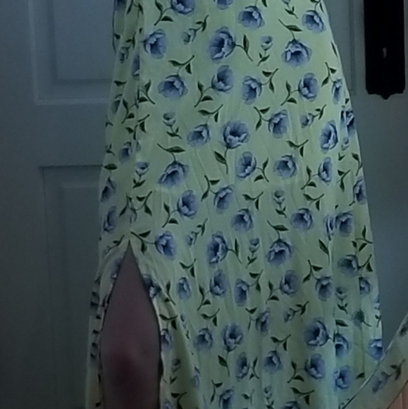 Yellow Floral Dress - Picture 2 of 4